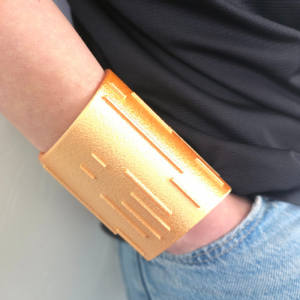 Vectra- Brățară aurie imprimată 3D